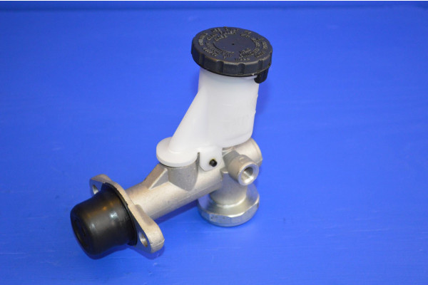 Clutch Master Cylinder (Right Hand Drive)