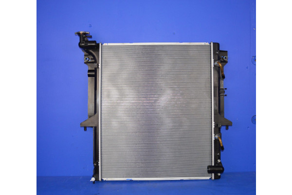 Radiator (Manual/Auto) With Cap (Right or Left Hand Drive)