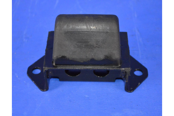 Rear Bump Stop R/H or L/H