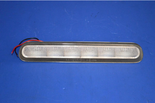 Toyota Hilux Tailgate Brake Lamp Assem Clear Lens 2011-2017