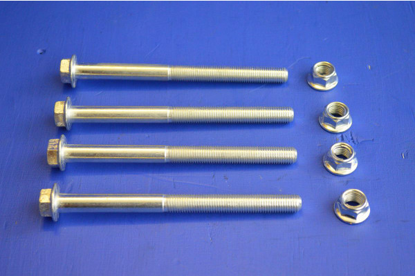 Steering Idler Fitting Bolt Kit (4)