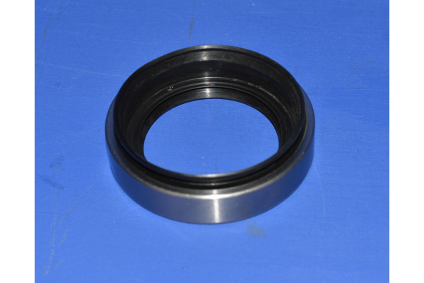 Isuzu Pickup Rear Wheel Bearing Outer Seal 48mm ID 1993-2003