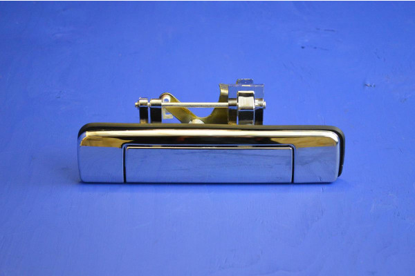 Tailgate Handle (Chrome) None Locking Type