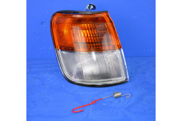 Front Side Lamp Indicator Assembly R/H