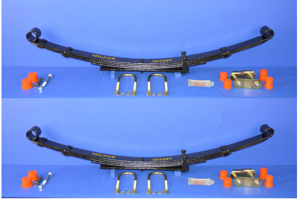 Rear Leaf Spring With Fitting Kit Pair (4+1 Leaf)