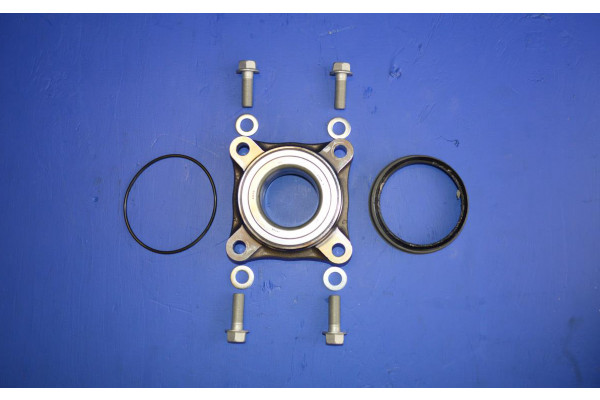 Toyota Landcruiser Front Wheel Bearing Housing Kit 2002-2024